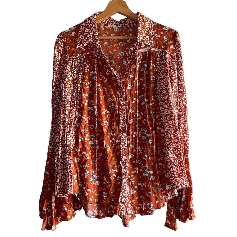 EASEL Boho Floral Button Down Women’s M Boutique Top with Bell Sleeves